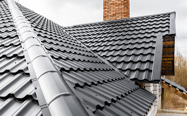 Tile-inspired metal roofing Dayton Ohio - metal roof that looks like tile